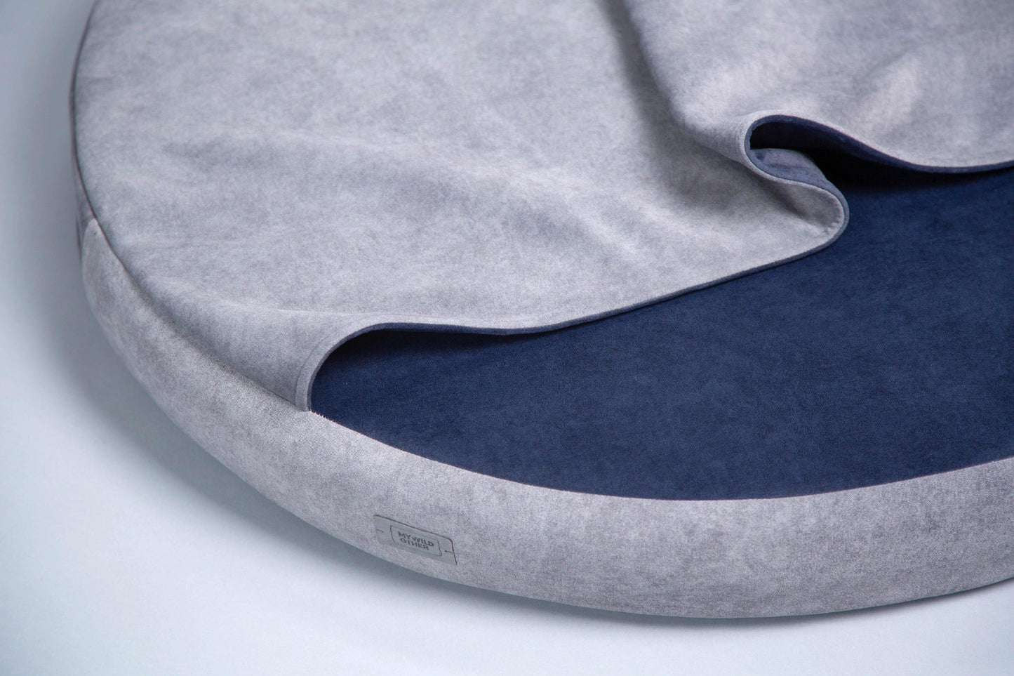 Cozy cave dog bed. STEEL GREY+NAVY BLUE - European handmade dog accessories by My Wild Other