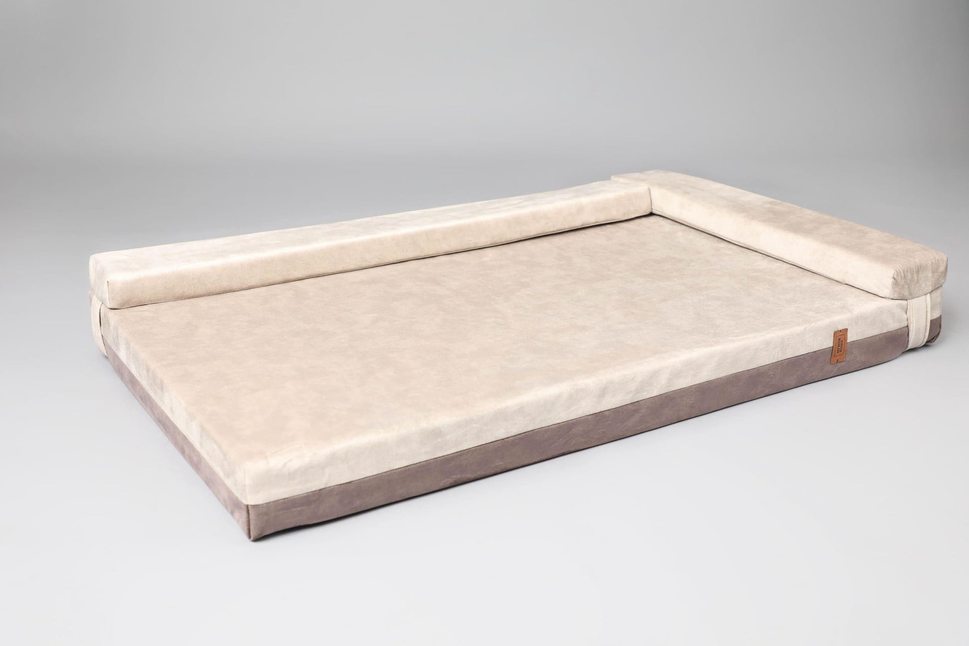 2-sided transformer dog bed. BEIGE+TAUPE - European handmade dog accessories by My Wild Other