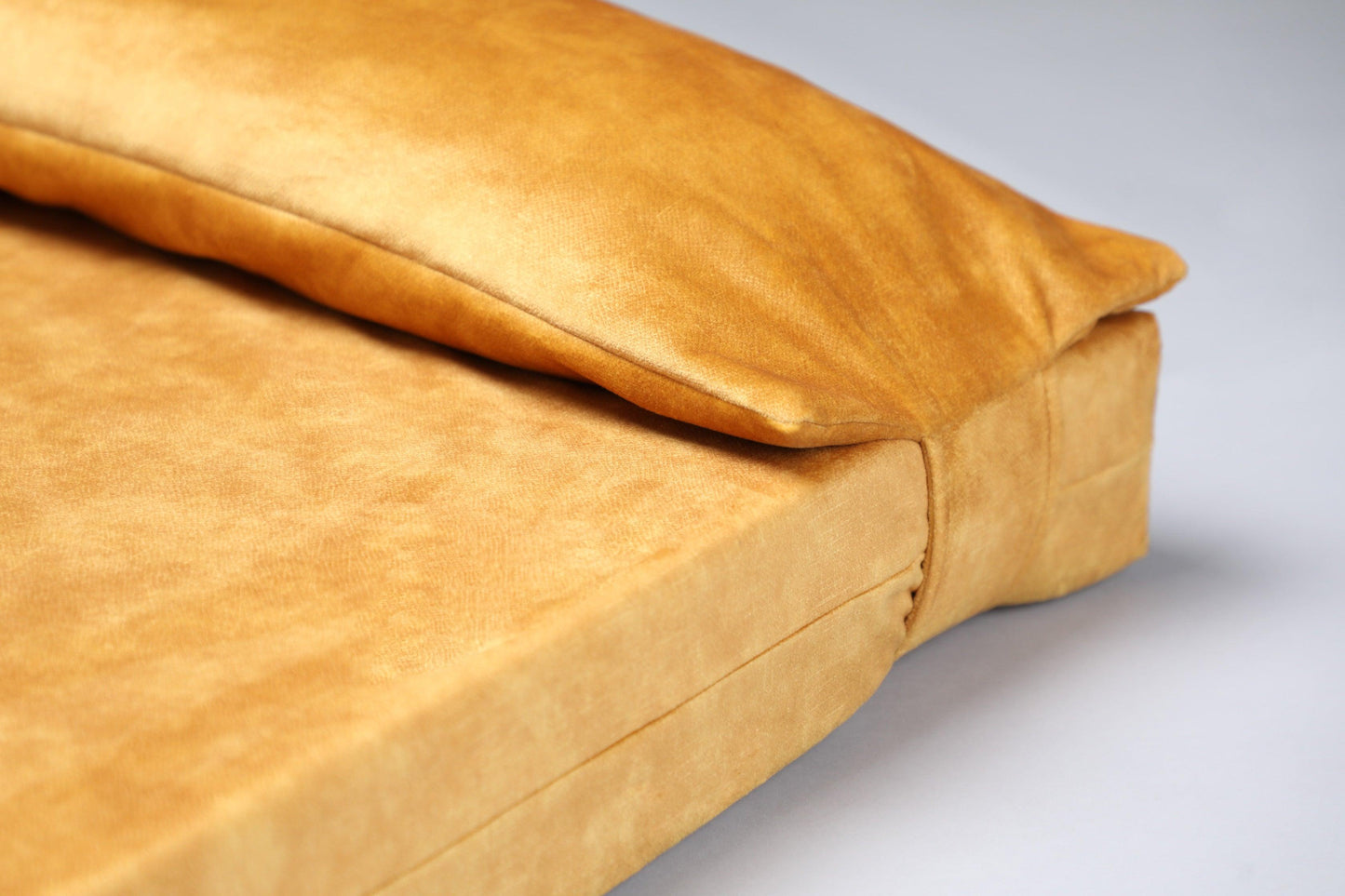 2-sided velvet dog bed. AMBER YELLOW - European handmade dog accessories by My Wild Other