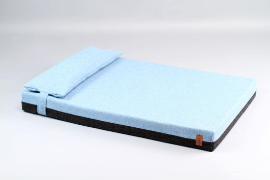 Orthopedic dog bed. 2-sided frost blue WOOL 